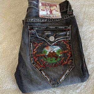 Like new Mens True Religion jeans size 36X33